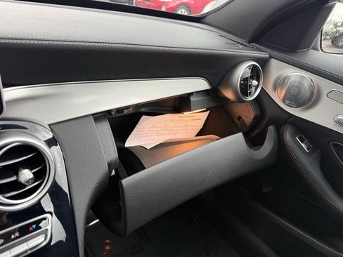 Used 2015 Mercedes-Benz C 300 4MATIC Sedan w/ Sport Package image 21