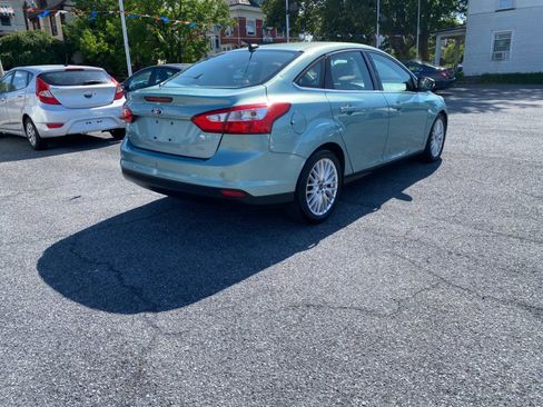 Used 2012 Ford Focus SEL FWD image 5