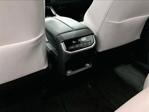 Used 2025 Lexus TX 350 AWD w/ Technology Package image 25