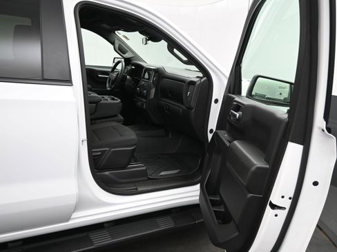 Certified 2026 Chevrolet Silverado 1500 Custom RWD image 13