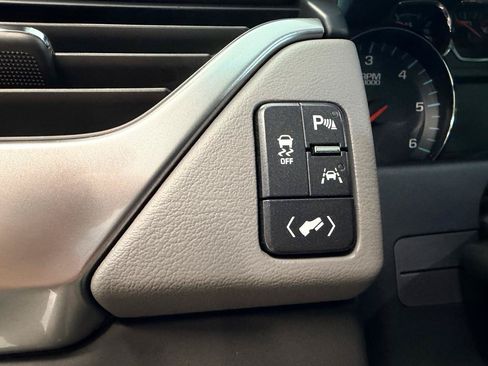 Used 2020 Chevrolet Tahoe LT RWD image 40