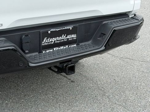 Used 2024 Chevrolet Colorado Trail Boss w/ Advanced Trailering Package AWD/4WD image 25