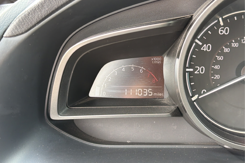 Used 2017 MAZDA MAZDA3 Sport FWD image 29