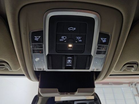 Used 2019 RAM 3500 Laramie image 67