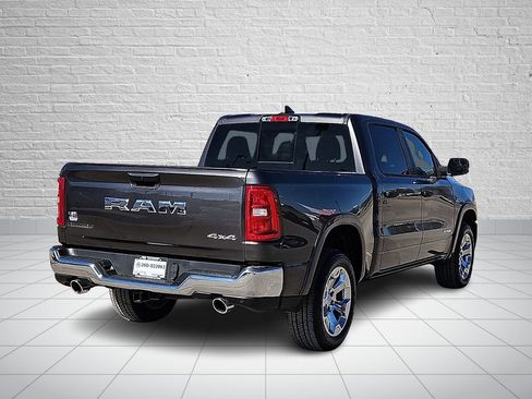 New 2026 RAM 1500 Big Horn AWD/4WD image 4