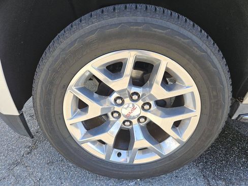 Used 2015 GMC Yukon XL SLT w/ Open Road Package image 26