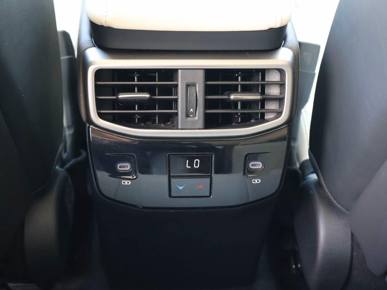 Used 2023 Lexus RX 350 FWD w/ Cold Area Package image 11