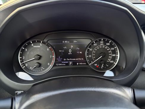 Used 2019 INFINITI QX50 Essential w/ Premium Heat Package image 16