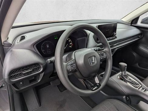 Used 2025 Honda HR-V LX image 12