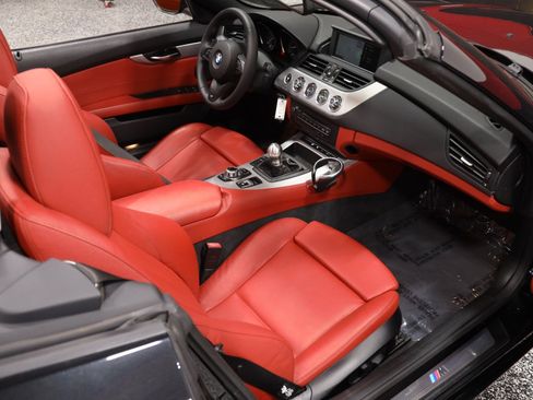 Used 2012 BMW Z4 sDrive28i w/ M Sport Pkg image 42