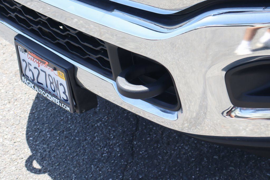 Used 2022 RAM 5500 Tradesman AWD/4WD image 39