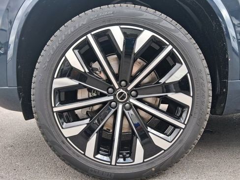 New 2026 Volvo XC90 B6 Plus w/ Protection Package Premier AWD/4WD image 20