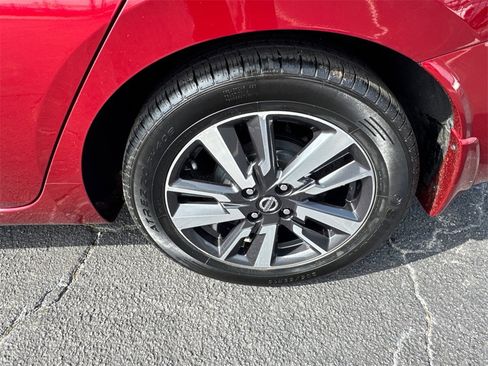 Used 2021 Nissan Versa SV image 20