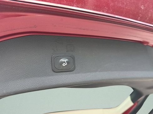 Used 2017 Ford Escape Titanium FWD image 27