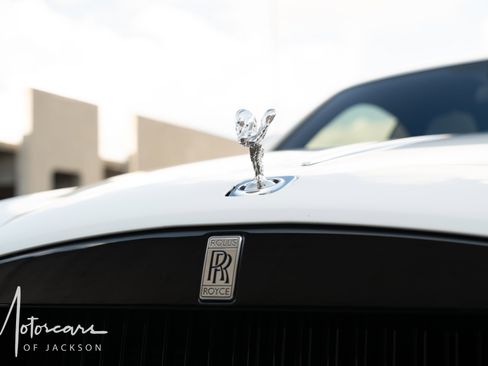 Used 2017 Rolls-Royce Wraith RWD image 29