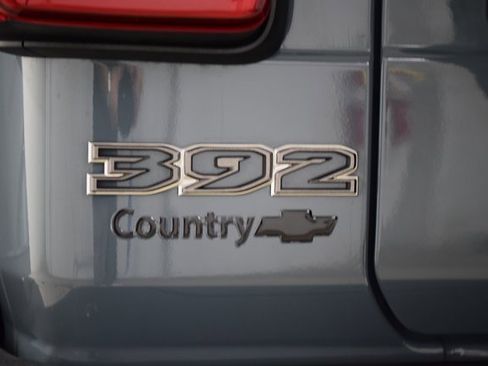 Used 2024 Jeep Wrangler Unlimited Rubicon 392 image 27