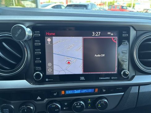 Used 2023 Toyota Tacoma Limited AWD/4WD image 19