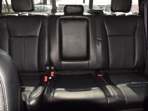 Used 2019 Ford F150 Lariat w/ Equipment Group 502A Luxury image 20