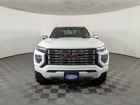 New 2026 GMC Canyon Denali image 2