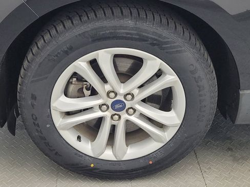Used 2020 Ford Edge SEL AWD/4WD image 31
