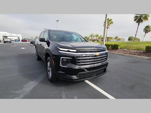 New 2026 Chevrolet Traverse LT w/ Driver Confidence Package image 24