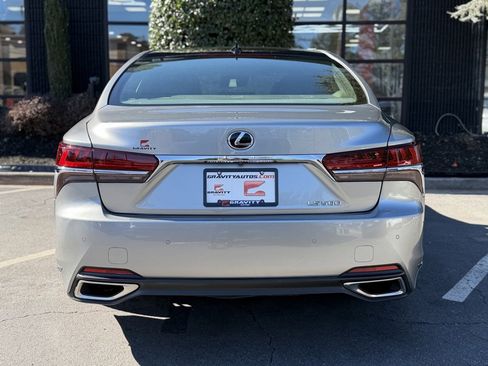 Used 2018 Lexus LS 500 w/ Interior Upgrade Package image 14