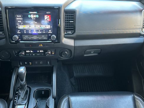 Used 2022 Nissan Frontier Pro-X w/ Pro-X Premium Package image 18