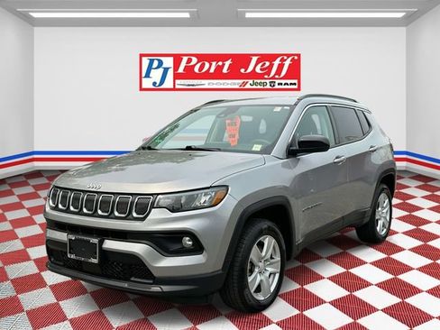 Certified 2022 Jeep Compass Latitude AWD/4WD image 1