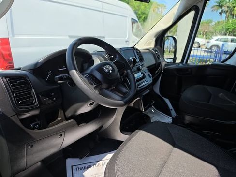Used 2023 RAM ProMaster 2500 FWD image 14