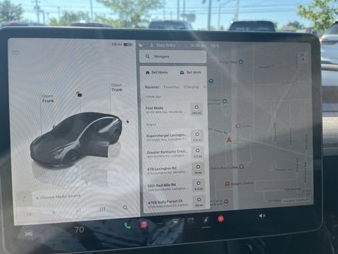 Used 2023 Tesla Model 3 Standard Range image 21