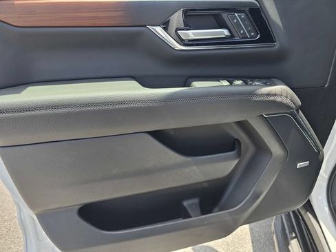 New 2026 GMC Yukon Denali w/ Advanced Technology Package RWD image 20