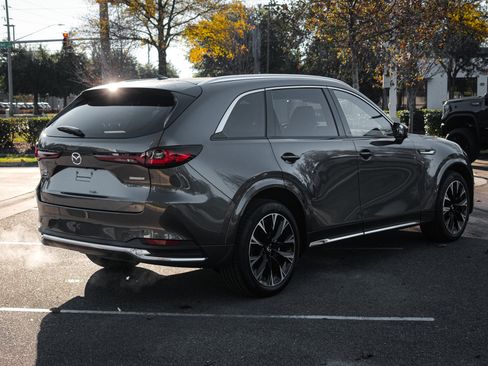 Certified 2025 MAZDA CX-90 3.3 Turbo S w/ Premium Package image 10