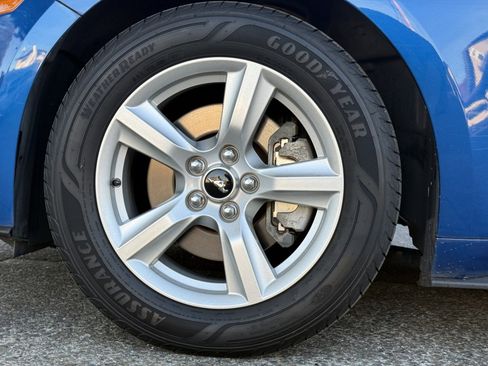 Used 2018 Ford Mustang Coupe image 35