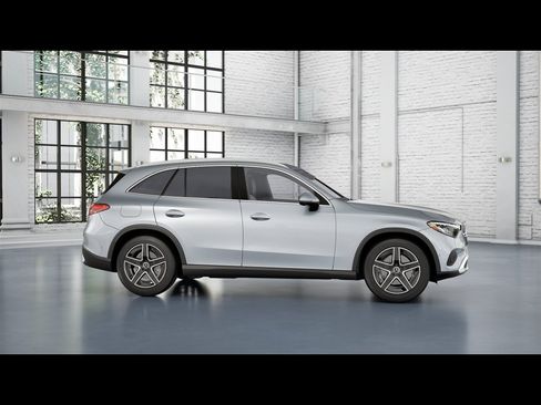 Certified 2026 Mercedes-Benz GLC 300 4MATIC image 10