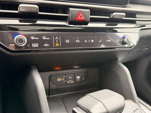 New 2026 Kia Sportage SX image 19