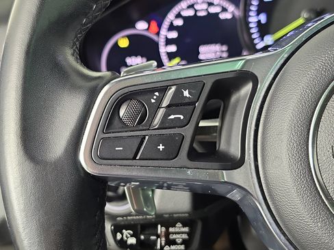 Used 2019 Porsche Cayenne E-Hybrid AWD/4WD image 25