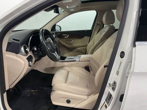 Certified 2022 Mercedes-Benz GLC 300 4MATIC image 7