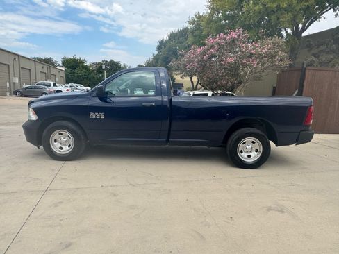 Used 2018 RAM 1500 Express RWD image 4