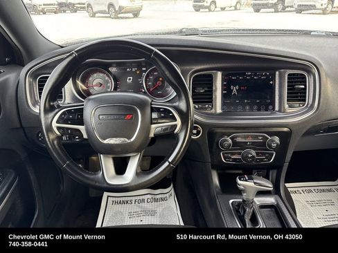 Used 2017 Dodge Charger SXT image 15