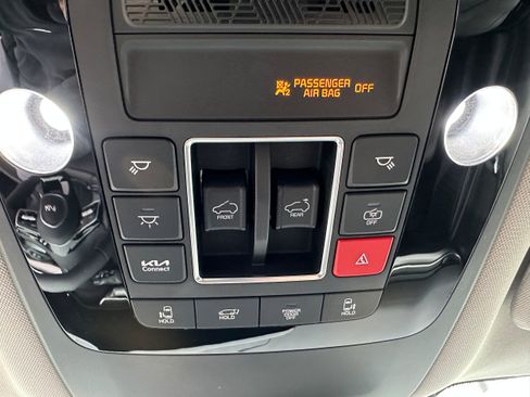 New 2026 Kia Carnival SX image 38