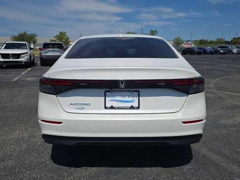 Used 2024 Honda Accord LX image 5