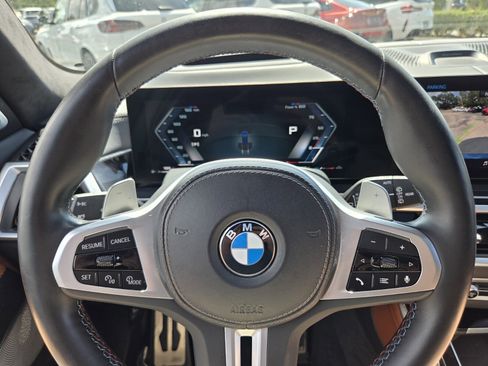 Used 2024 BMW X5 M60i AWD/4WD image 26