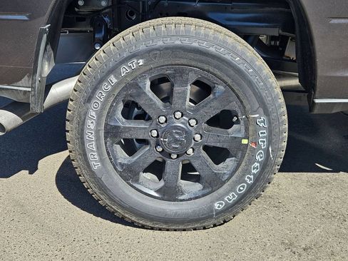 New 2026 RAM 2500 Laramie w/ Night Edition AWD/4WD image 9