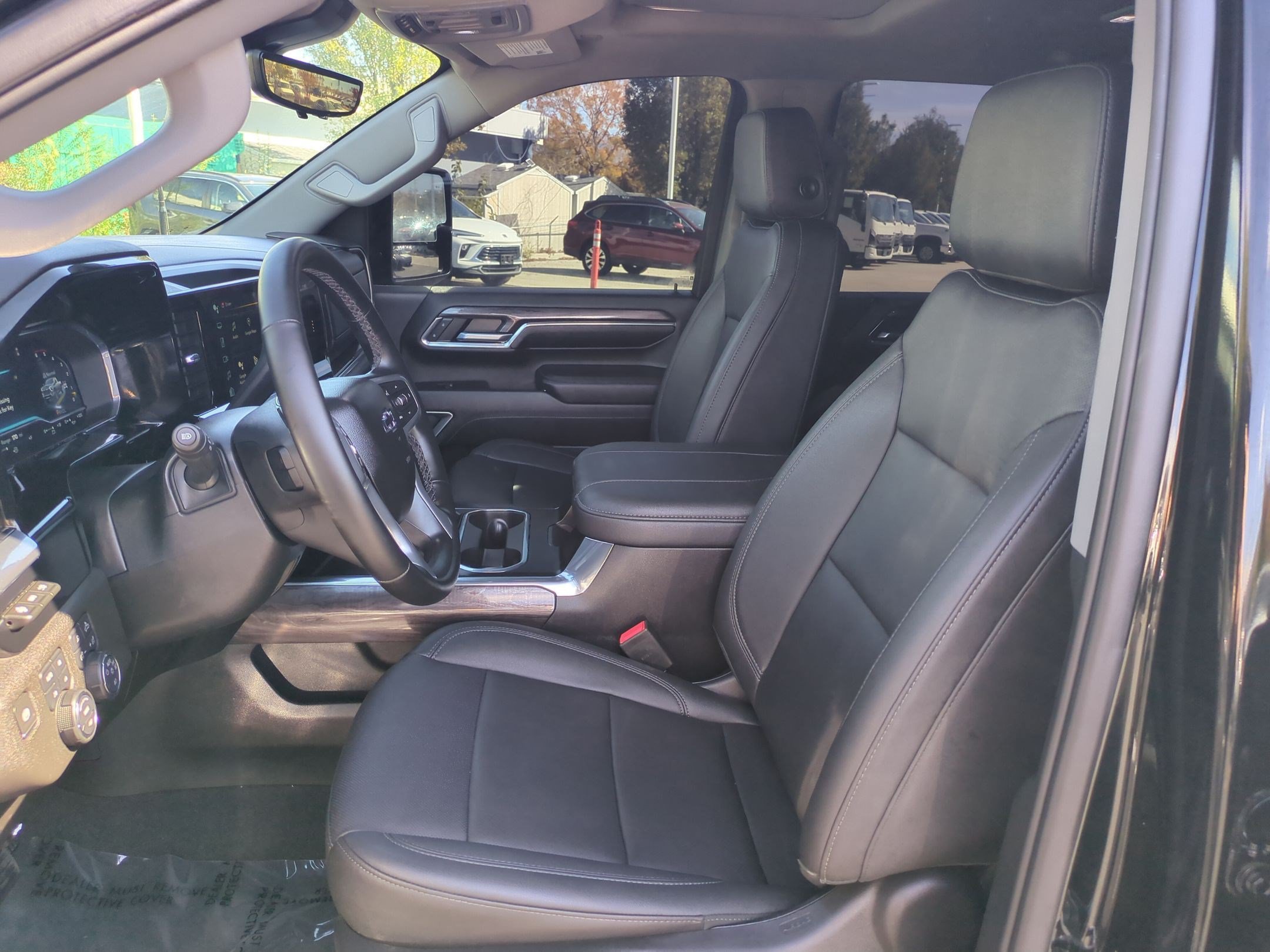 Used 2024 Chevrolet Silverado 3500 LTZ w/ LTZ Plus Package AWD/4WD image 26