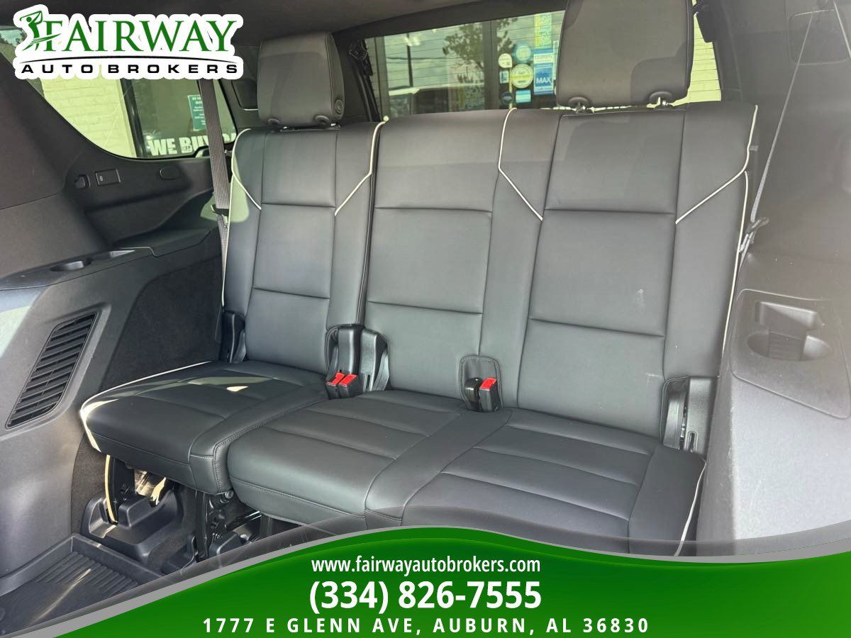 Used 2025 Cadillac Escalade Sport w/ Touring Package AWD/4WD image 14