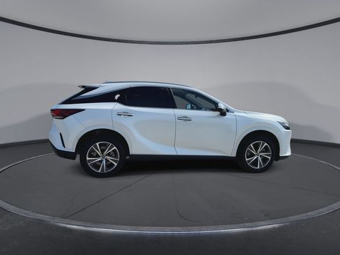 Used 2025 Lexus RX 350 Premium w/ Accessory Package (Z1) FWD image 9