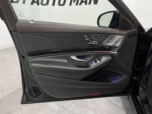 Used 2020 Mercedes-Benz S 560 4MATIC Sedan image 15