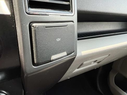 Used 2020 Ford F150 XLT RWD image 33