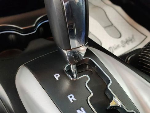 Used 2019 Dodge Journey SE w/ Connectivity Group image 24