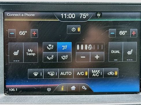 Used 2014 Ford Edge Limited w/ Equipment Group 301A FWD image 22